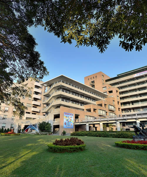 SCHOOL 學校